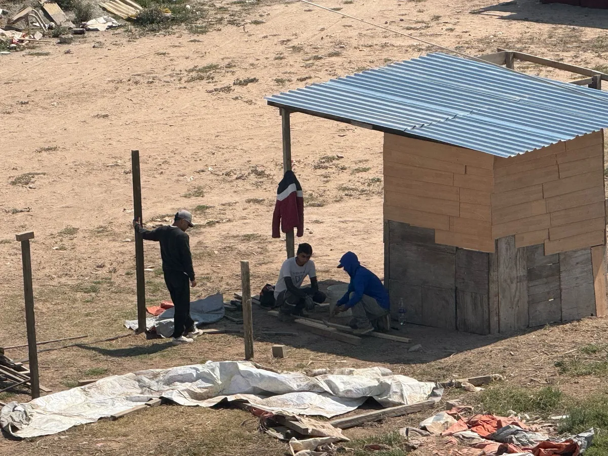 Invaden nuevamente predio de Gobierno al sur de Pachuca