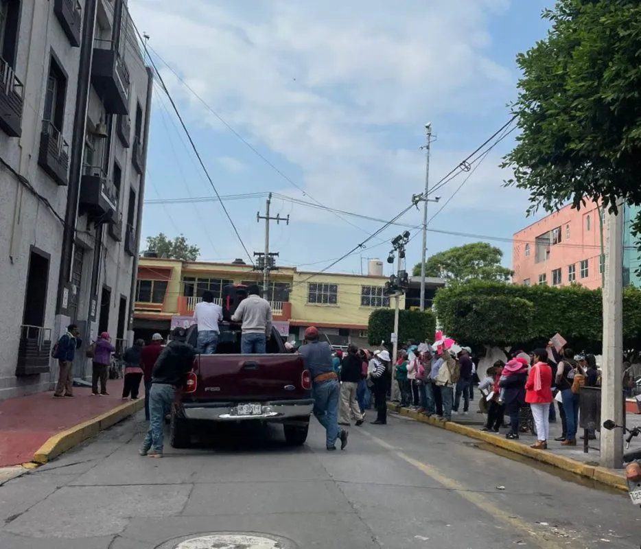 Manifestación en Mixquiahuala: cierran la presidencia