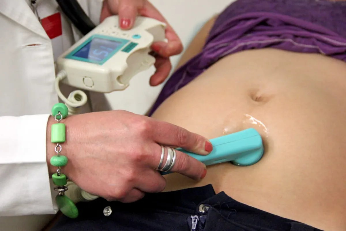 Hidalgo busca reducir 50% número de embarazos adolescentes para 2030