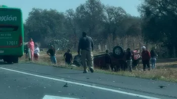 Volcadura de camioneta