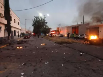Explotan 2 autos bomba en Acámbaro y Jerécuaro, Guanajuato