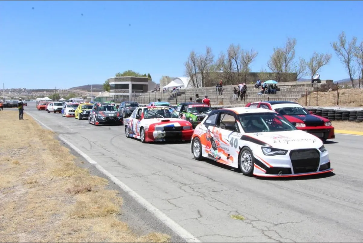 Serial Regional de Automovilismo abrió al público en segunda fecha