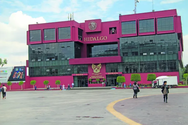 Auditoría detecta contratos irregulares en Hidalgo con empresa inhabilitada