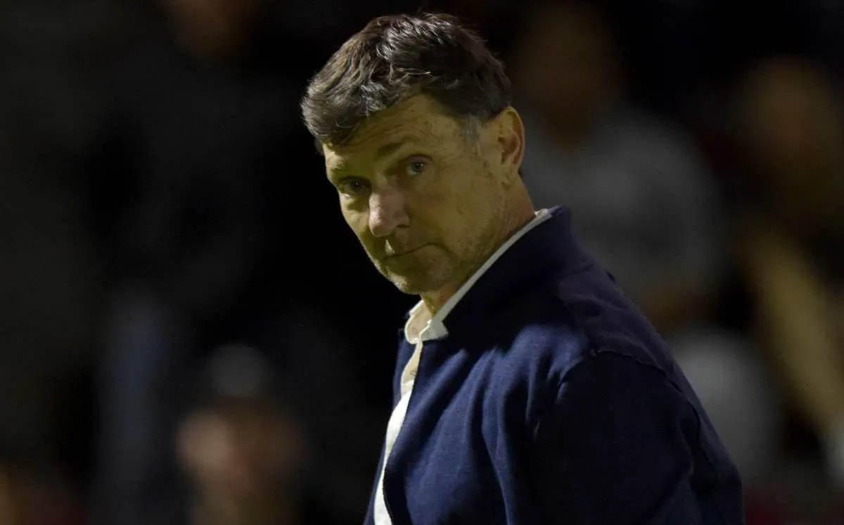 Hernán Cristante deja de ser DT de Juárez