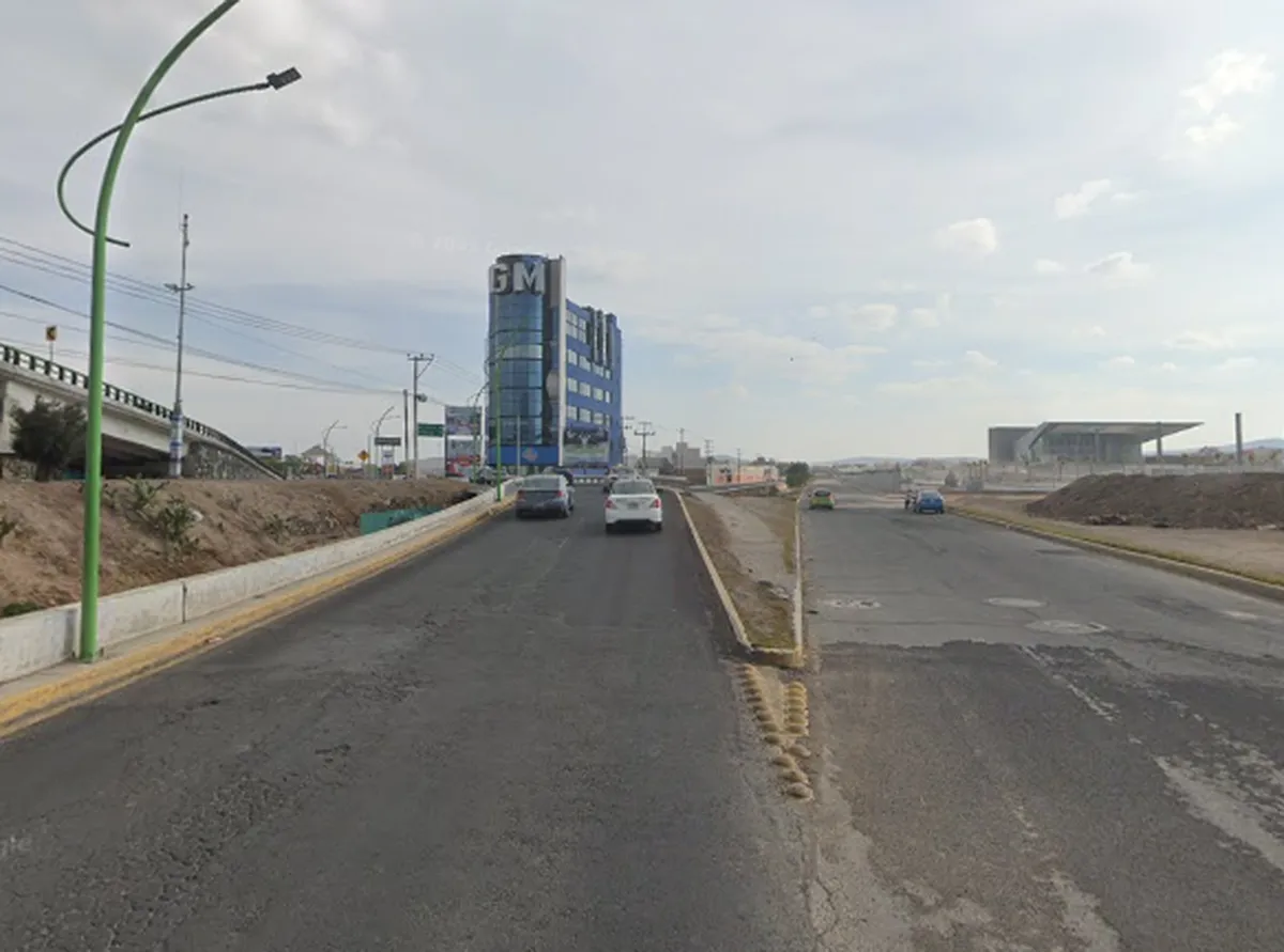 ¡Más obras en Pachuca! Inicia pavimentación de avenida que conecta con el bulevar Felipe Ángeles