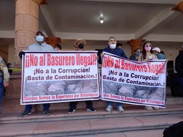 Marchan contra instalación de relleno sanitario en Atitalaquia
