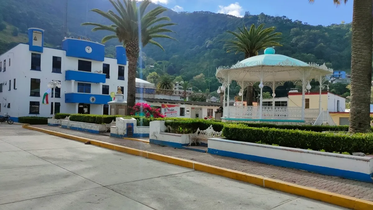 Nicolás Flores recibirá más de 7 mdp para comunidades indígenas