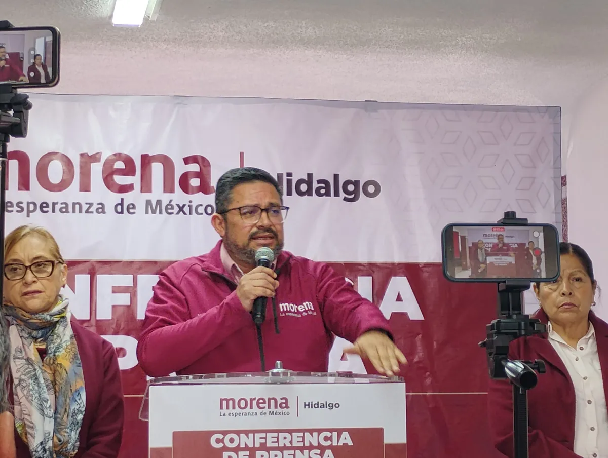 Marco Rico en conferencia de prensa