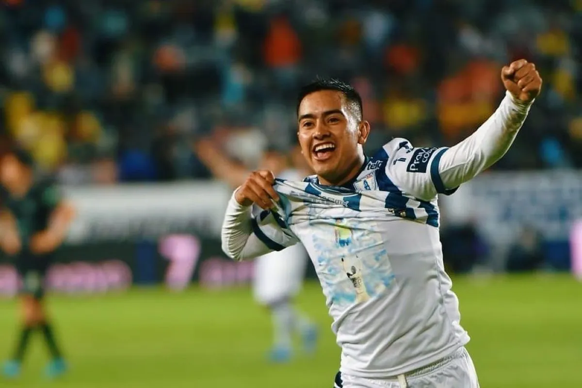 Foto de Erick Sánchez, quien podría ser el nuevo fichaje del Feyenoord.