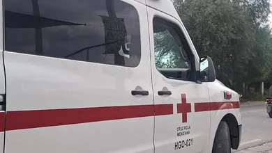 Choque entre camioneta y motocicleta deja 2 lesionados en Ixmiquilpan