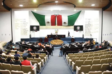 Reforma electoral de Menchaca alcanza aval de ayuntamientos