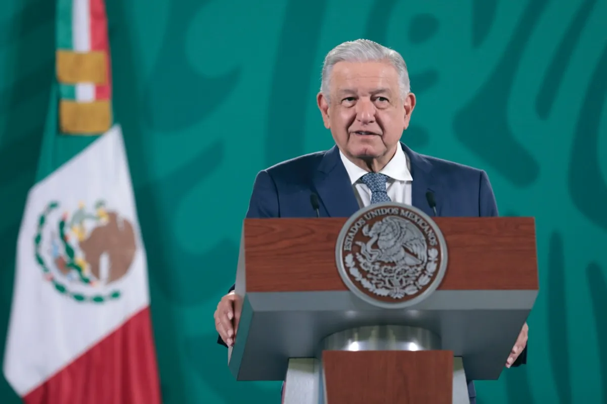 Advierte AMLO a integrantes de la 4T: “cuidadito” con hacer daño a otros