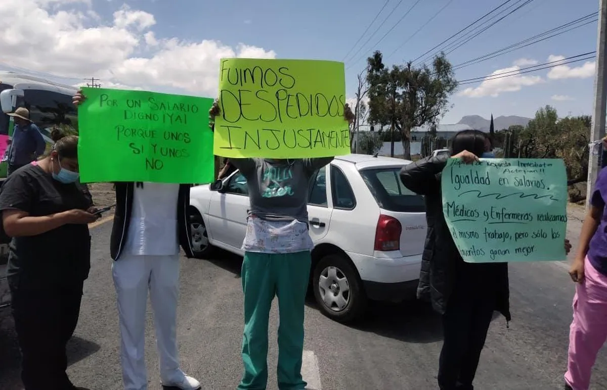 Personal de salud realiza bloqueo en la carretera Actopan-Pachuca