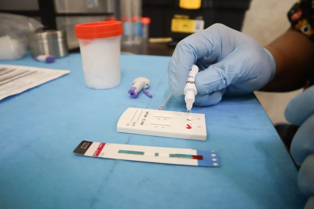 IMSS incorpora terapias innovadoras contra el VIH: esto cambia