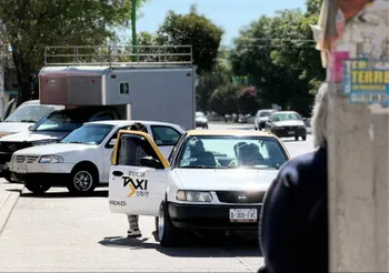 Taxistas durante la Feria de Pachuca