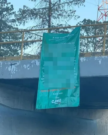 Grupo Criminal Cuelga Narcomanta en Tula