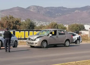 Hombre pierde la vida tras ser atropellado en la Pachuca-Actopan