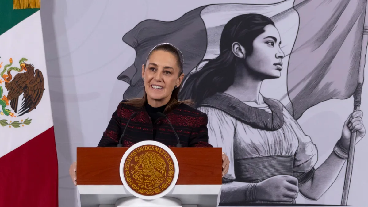 México pidió a la ONU intervenir para evitar una escalada de violencia en el conflicto EU-Venezuela. Claudia Sheinbaum reiteró la no intervención y el llamado al diálogo internacional.