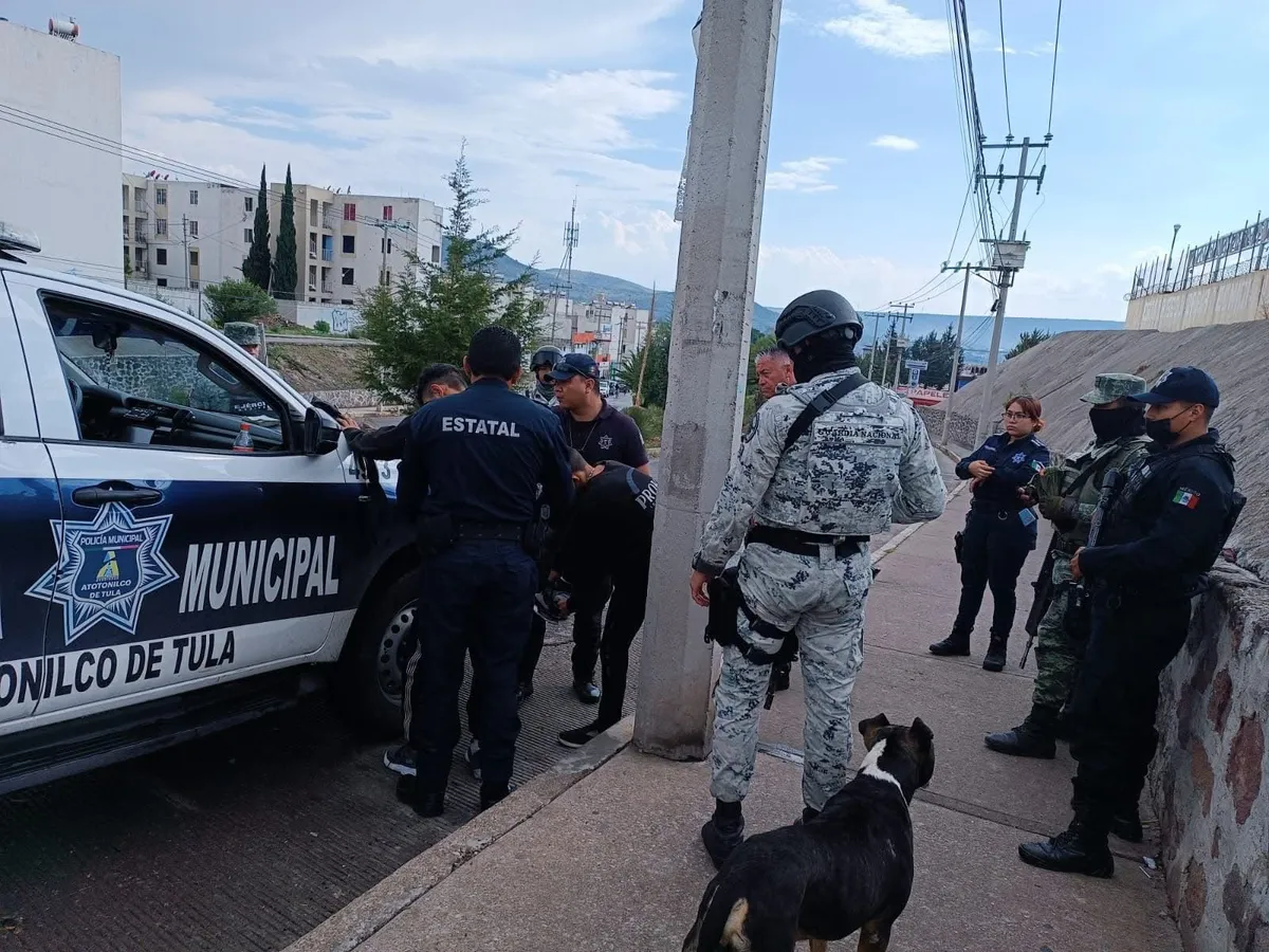 Violento asalto en Atotonilco de Tula; hombre recibe disparo tras negarse a entregar el dinero