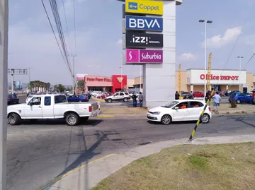 Asaltan empresa de telefonía celular en Tulancingo
