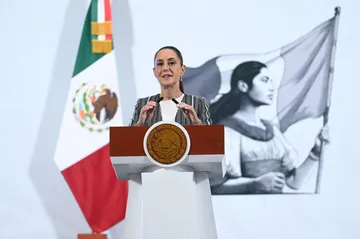 Sheinbaum respalda a Clara Brugada tras asesinato de colaboradores y promete justicia