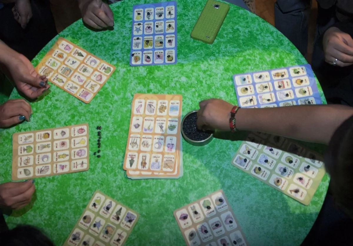 Cambio radical: infancias prefieren la tecnología; juguetes didácticos son desplazados