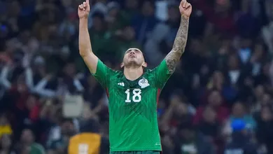 Foto de Luis Chávez, pieza fundamental para que la Selección Mexicana calificara a la Copa América 2024.