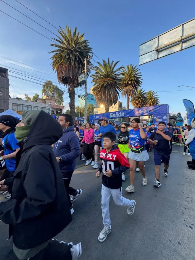 Carlos Castro y Catalina Juárez ganan carrera de la FUL 2026