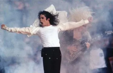 Película biográfica de Michael Jackson retrasa su fecha de estreno