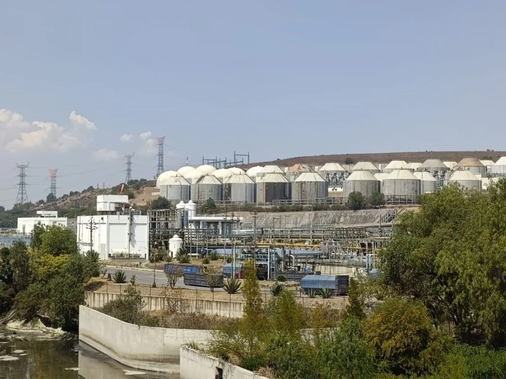 Atotonilco de Tula: planta tratadora de aguas debe más de 100 millones de pesos en impuestos; se niega a pagar