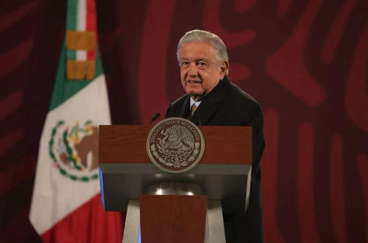 Tren México-Toluca podría inaugurarse el próximo año: AMLO