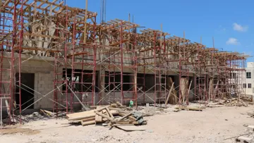 Acaxochitlán: aún sin concluir construcción de prepa 8; licitan continuación
