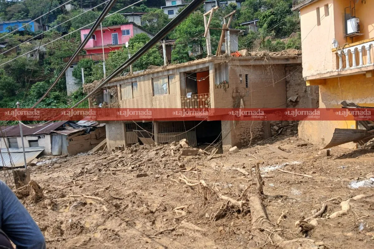 Acuautla, Huehuetla, incomunicada tras deslaves del huracán Priscilla