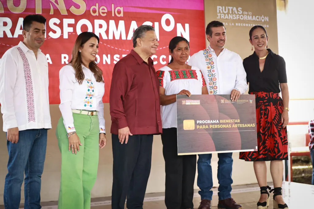 Calnali recibirá obras por más de 123 mdp; Julio Menchaca supervisa reconstrucción tras lluvias