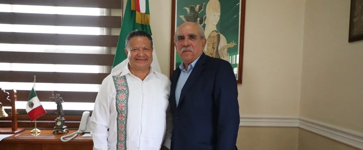 Julio Menchaca se reúne con titular de la Unidad de Inteligencia Financiera