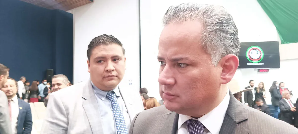 Hubo robo en bodega de la PGJEH: Santiago Nieto