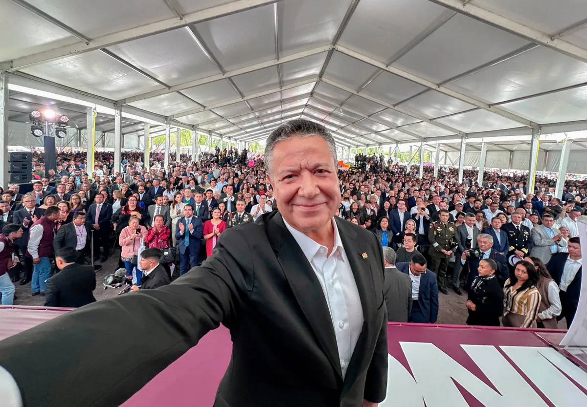 Julio Menchaca en su Tercer Informe en Plaza Juárez