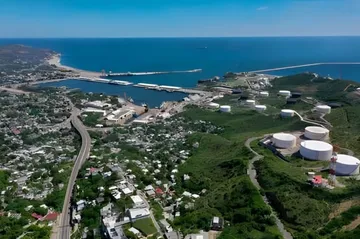Anuncia AMLO inversión por 10 mil mdd para producir hidrógeno verde