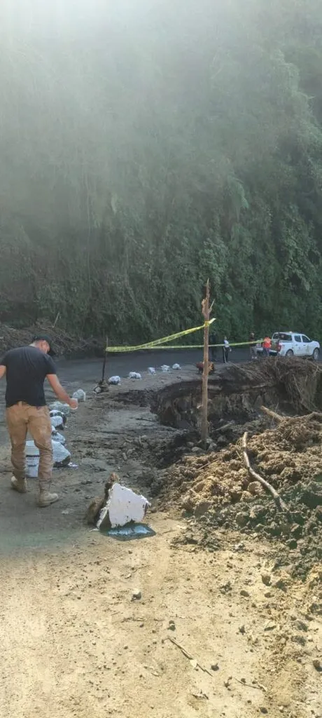 Tenango de Doria alerta por nuevos derrumbes tras lluvias del huracán Priscilla