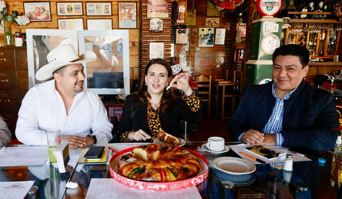 Líder del PRD-Hidalgo se reúne con Viggiano