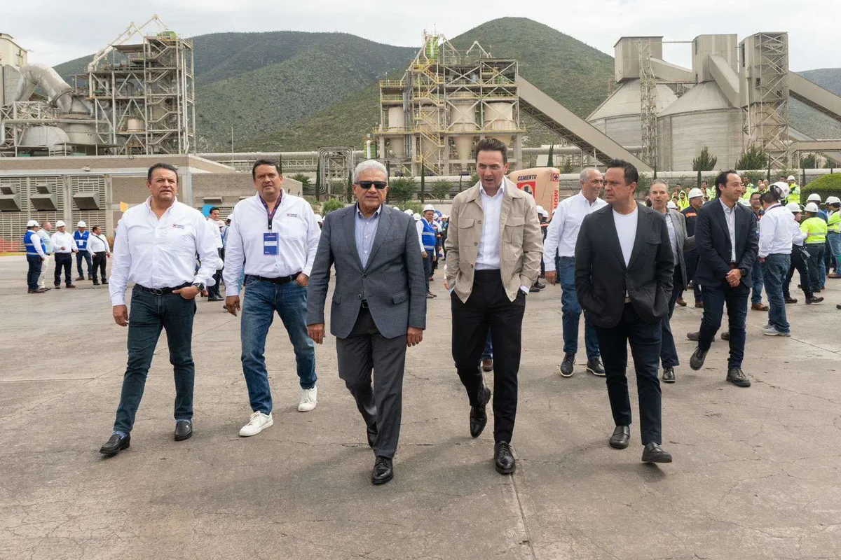 Cementera hidalguense resalta importancia de la seguridad en el trabajo