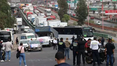 Prevén megabloqueos en México por demandas de seguridad y apoyo al campo. Conoce los motivos y las zonas donde podría complicarse la circulación.