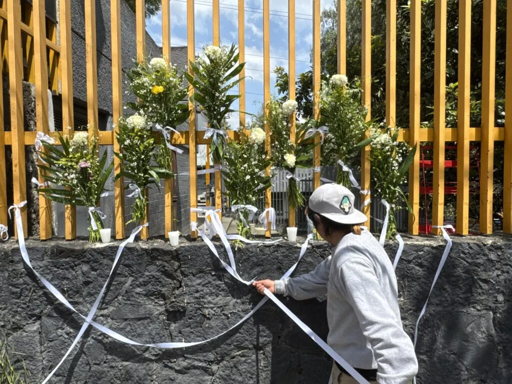 Estudiantes de la UNAM marchan a CU tras asesinato en CCH Sur; exigen seguridad