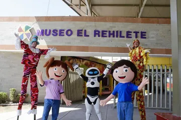 ¿Buscas trabajo mientras estudias? Checa los requisitos de la nueva convocatoria del Museo Interactivo El Rehilete en Pachuca. Entérate aquí.