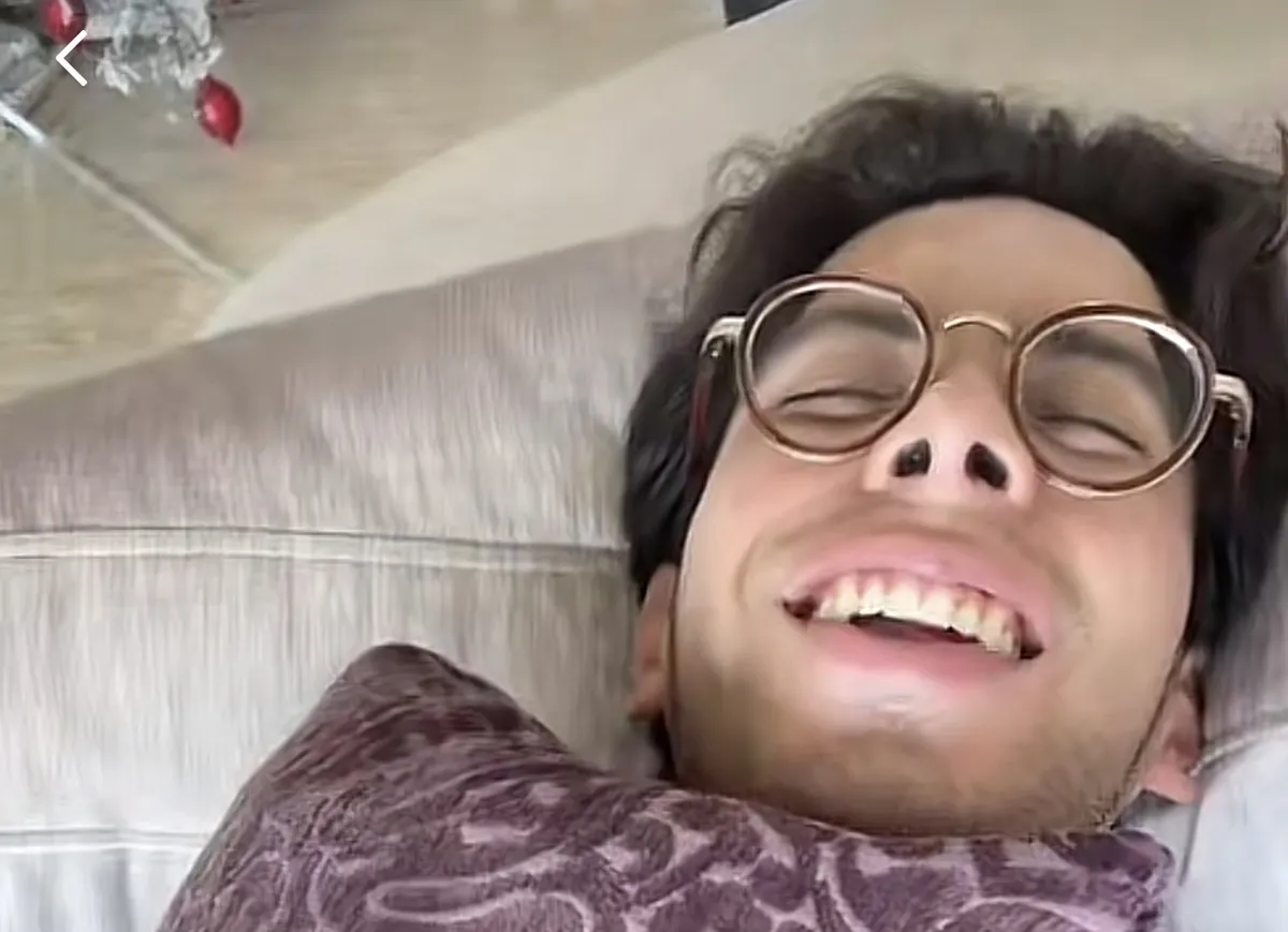 VIDEO | Mexicano se vuelve viral por abandonar Harvard y regresar con su exnovia