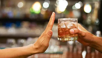 Un mes sin alcohol puede cambiar más de lo que imaginas. Esto revelan los estudios sobre el Enero Seco.