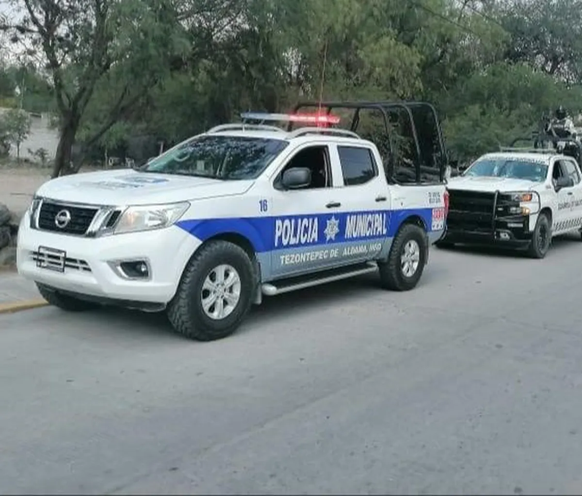 Hallan cadáver flotando en aguas negras en Tezontepec de Aldama