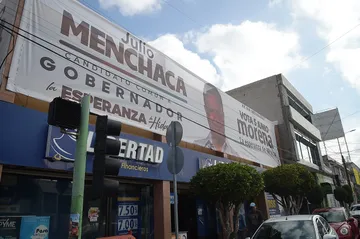 Funcionarios y autoridades continuarán siendo consejeros de Morena