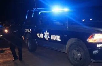 Detienen a 3 sujetos por robo de motocicletas tras persecución en carretera Tepojaco-Tizayuca