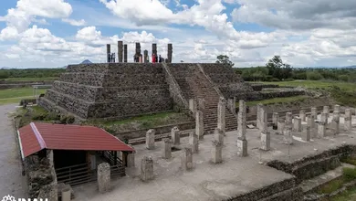 Lápidas, entierros y un antiguo palacio salieron a la luz en Tula. El descubrimiento aporta nuevas pistas sobre la historia tolteca.